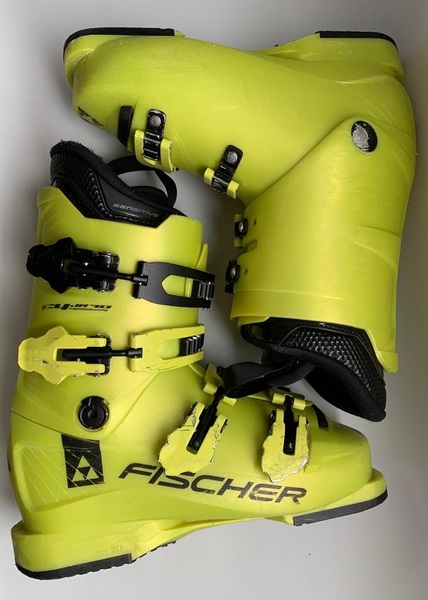 Lyžařské boty Fischer RC4 70 jr Thermoshape Yellow/Yellow (použité sjezdové boty) 