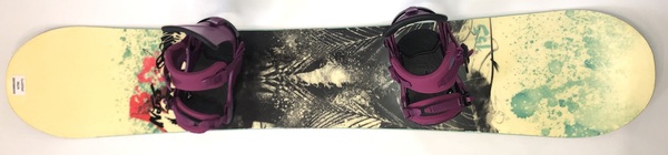 Dámský snowboard Nitro Mystique + vázání Nitro Cosmic Ultra Violet (Testovací snowboard 155 cm)