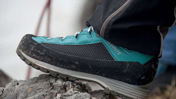 Dámské outdoorové boty Dolomite Torq Tech GTX Gore-tex Women´s Shoe Black/Jade Green 24/25